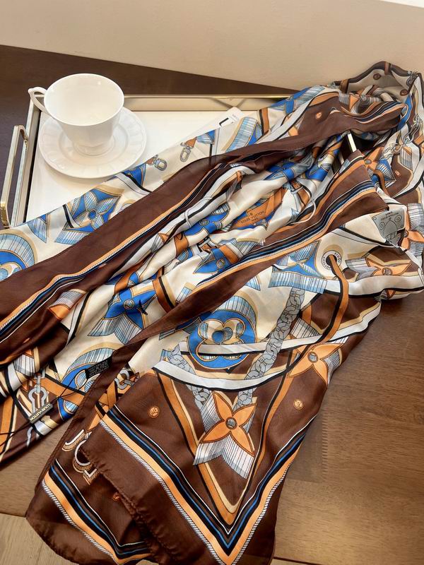 LV silk scarf 90-180cm E16 (7)